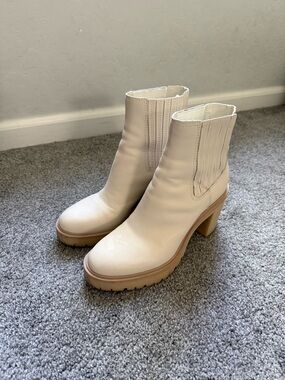Dolce Vita Cream Leather Platform Heeled Ankle Boots